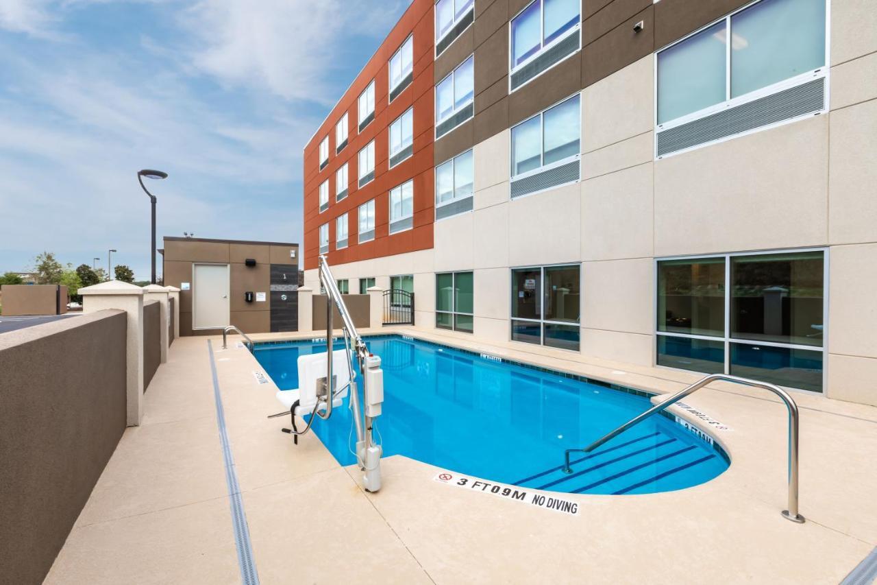 Holiday Inn Express & Suites - Greenville - Taylors By Ihg Exterior photo